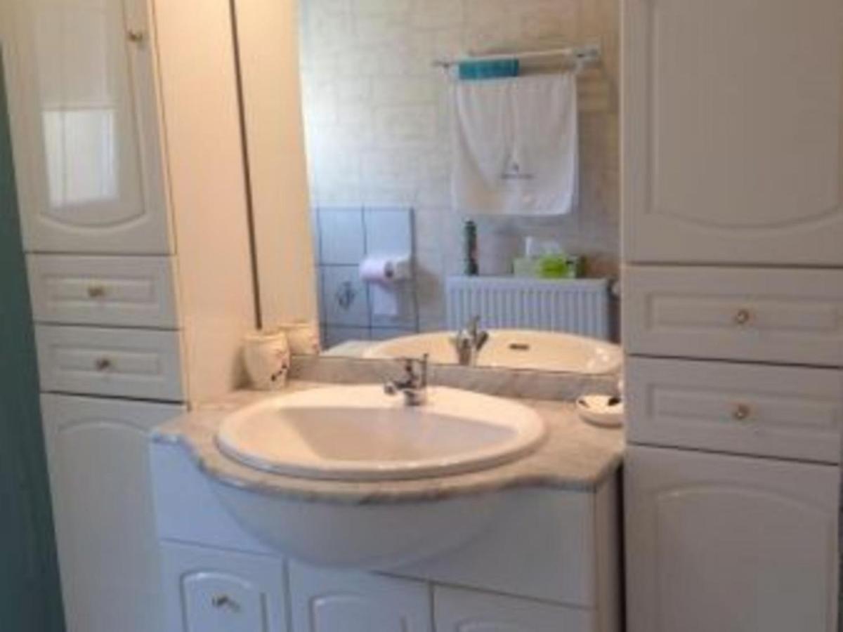 Charmant Gite A Etain, Tout Inclus, Proche Verdun Avec Terrasse Et Parking - Fr-1-585-3 外观 照片