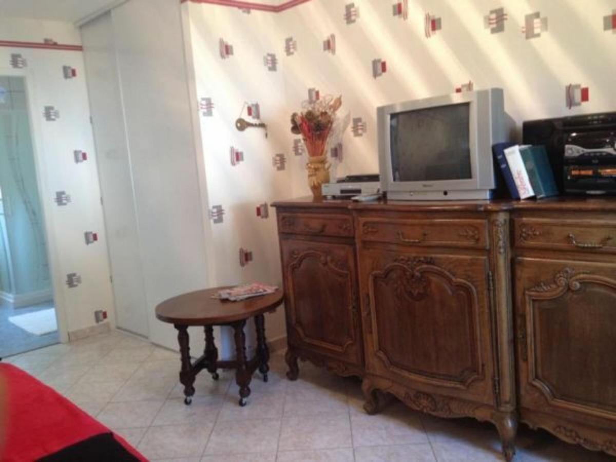Charmant Gite A Etain, Tout Inclus, Proche Verdun Avec Terrasse Et Parking - Fr-1-585-3 外观 照片